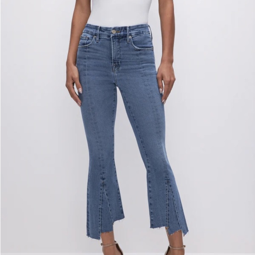 Good Legs Cropped Mini Bootcut Jeans